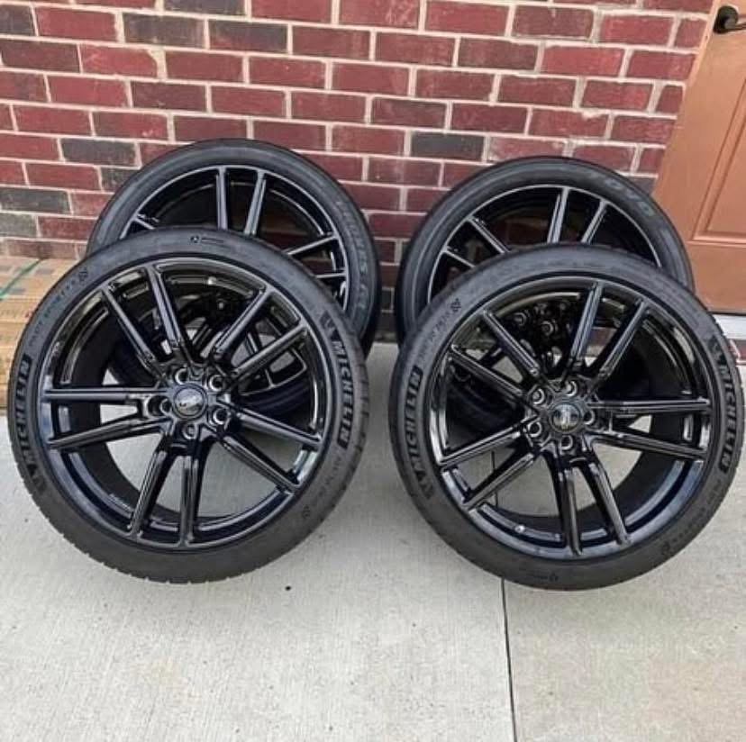 AA187DEA-4AA7-4F12-8C16-A407D21AE71F