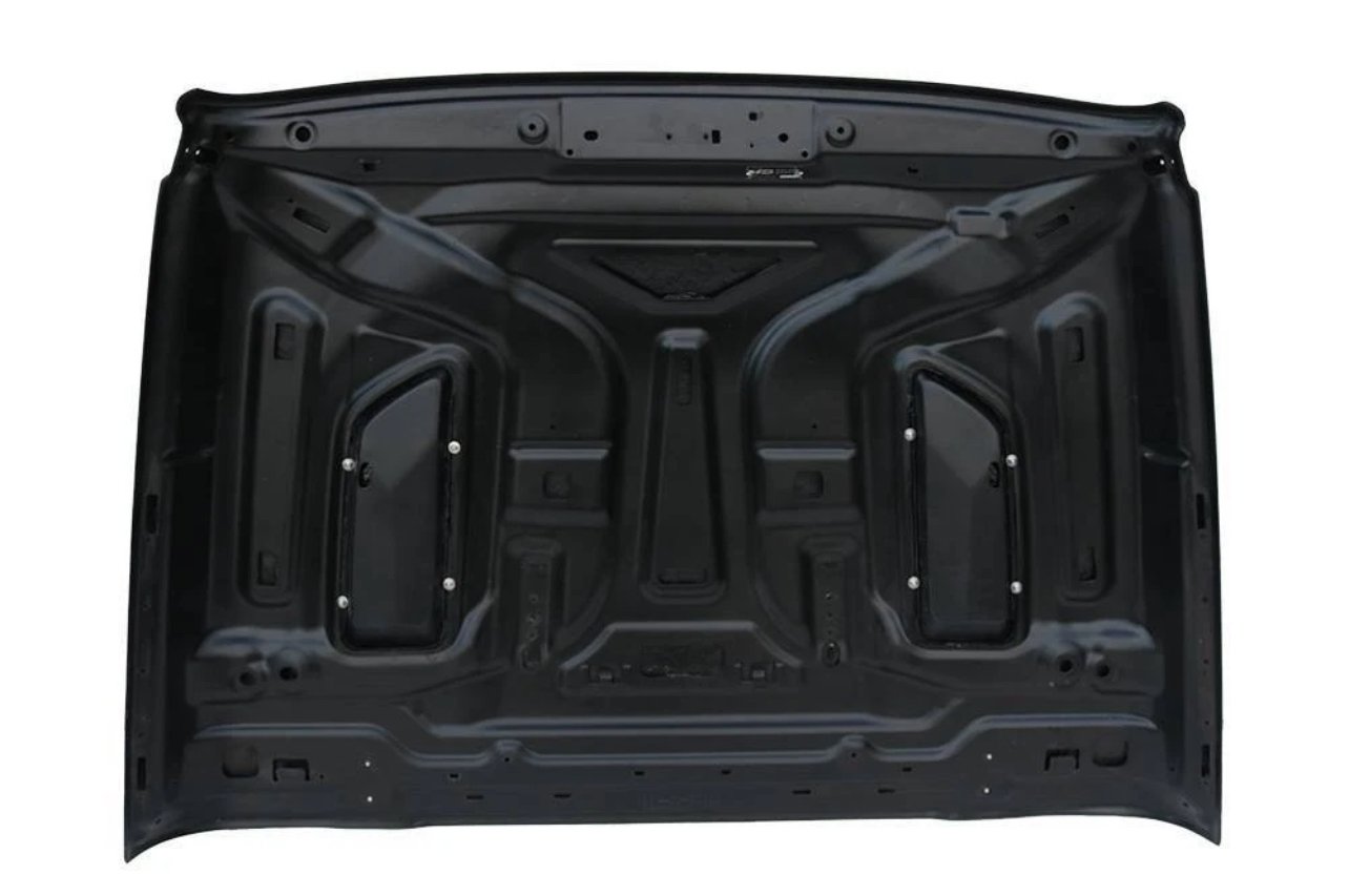 Carbon Fiber Rubicon-Style Hood for Jeep Gladiator JT - Image 4