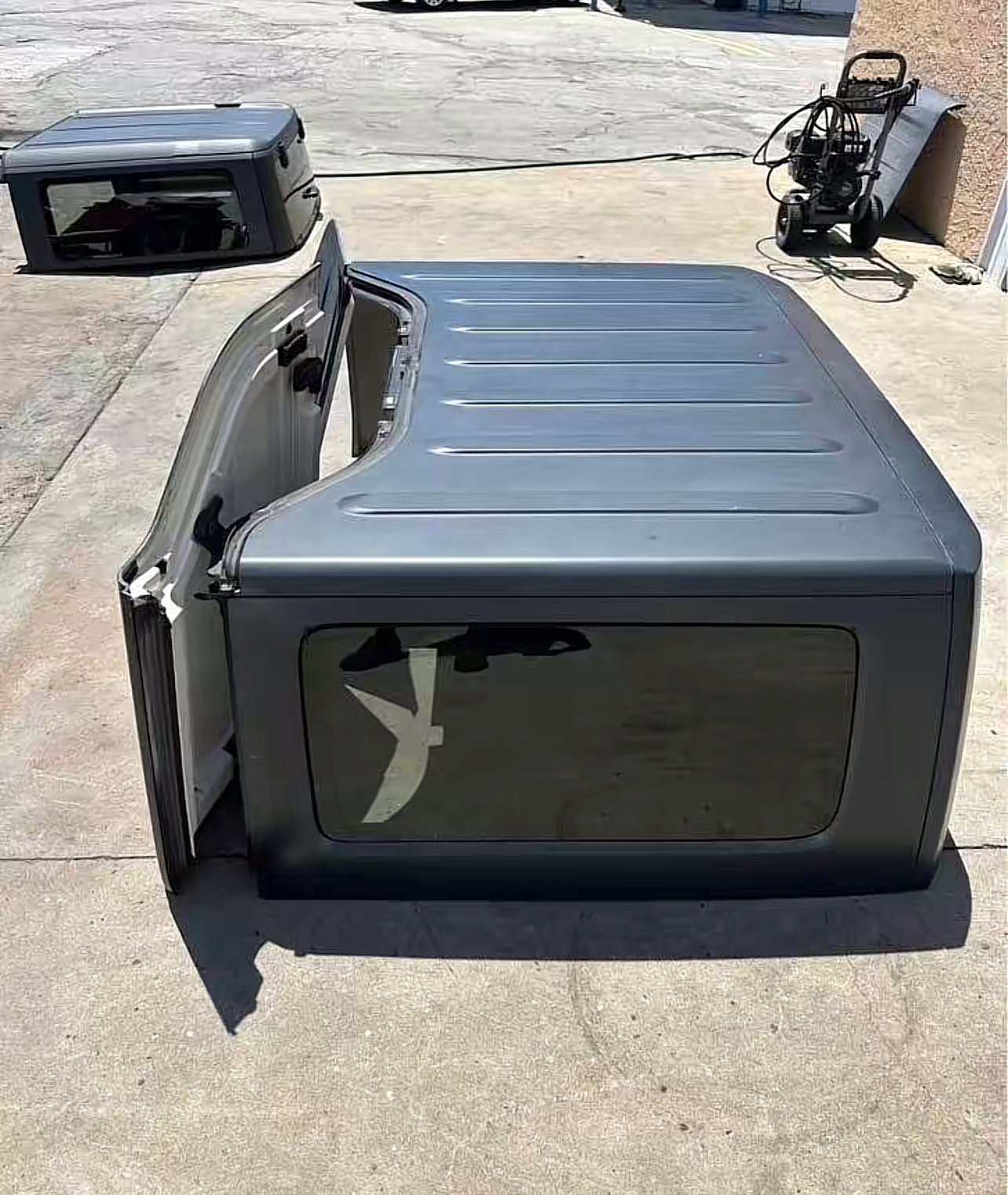 Jeep Wrangler JK 2-Door OEM Hardtop - Image 5