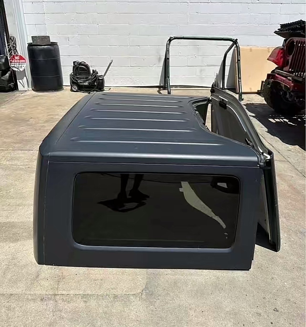 Jeep Wrangler JK 2-Door OEM Hardtop - Image 3